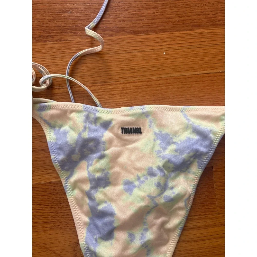 triangl tie
